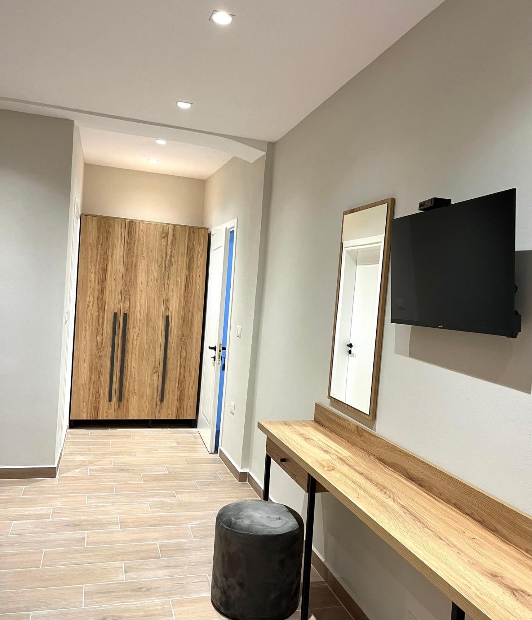 Mili Hotel 베라트 외부 사진