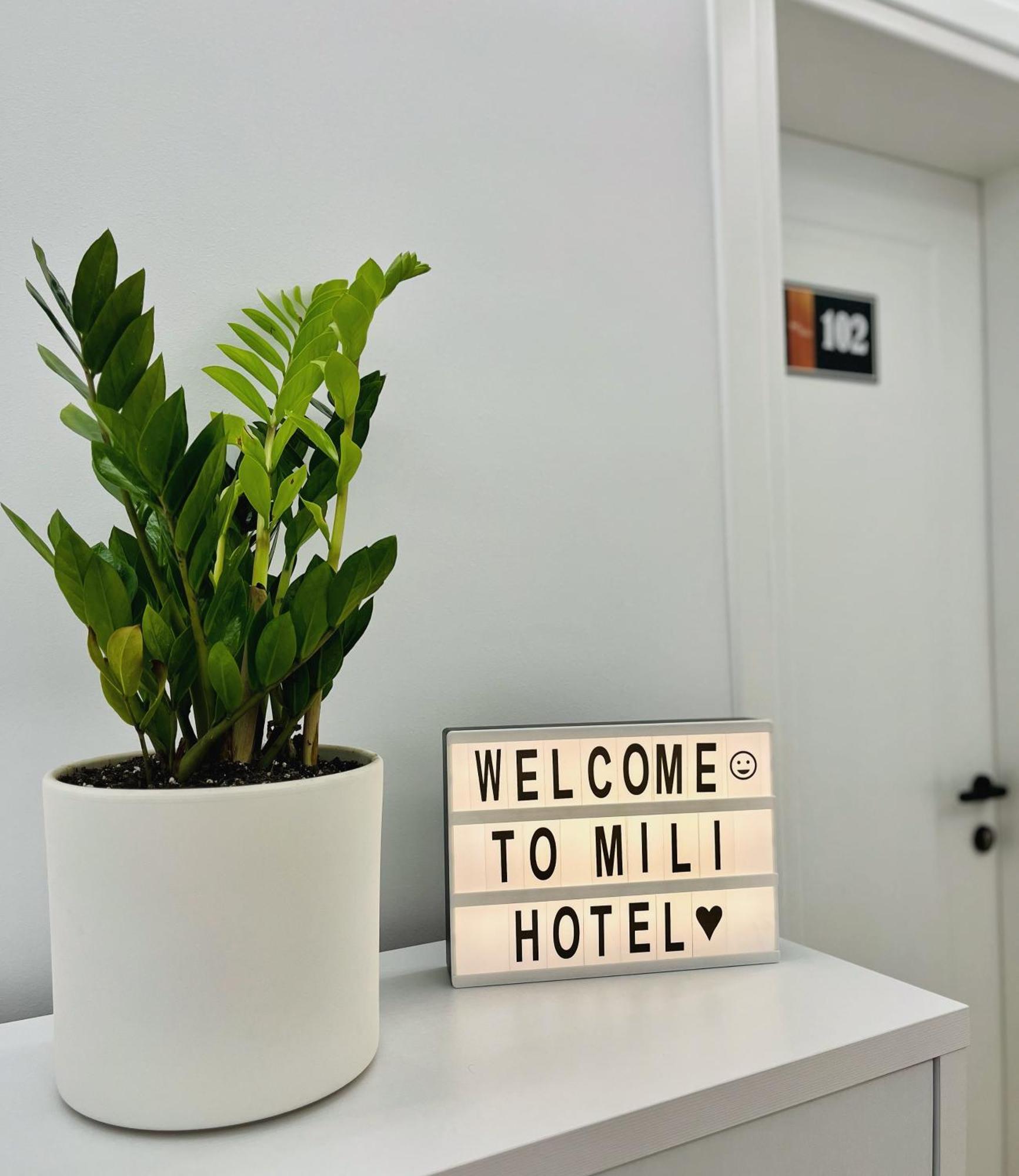 Mili Hotel 베라트 외부 사진