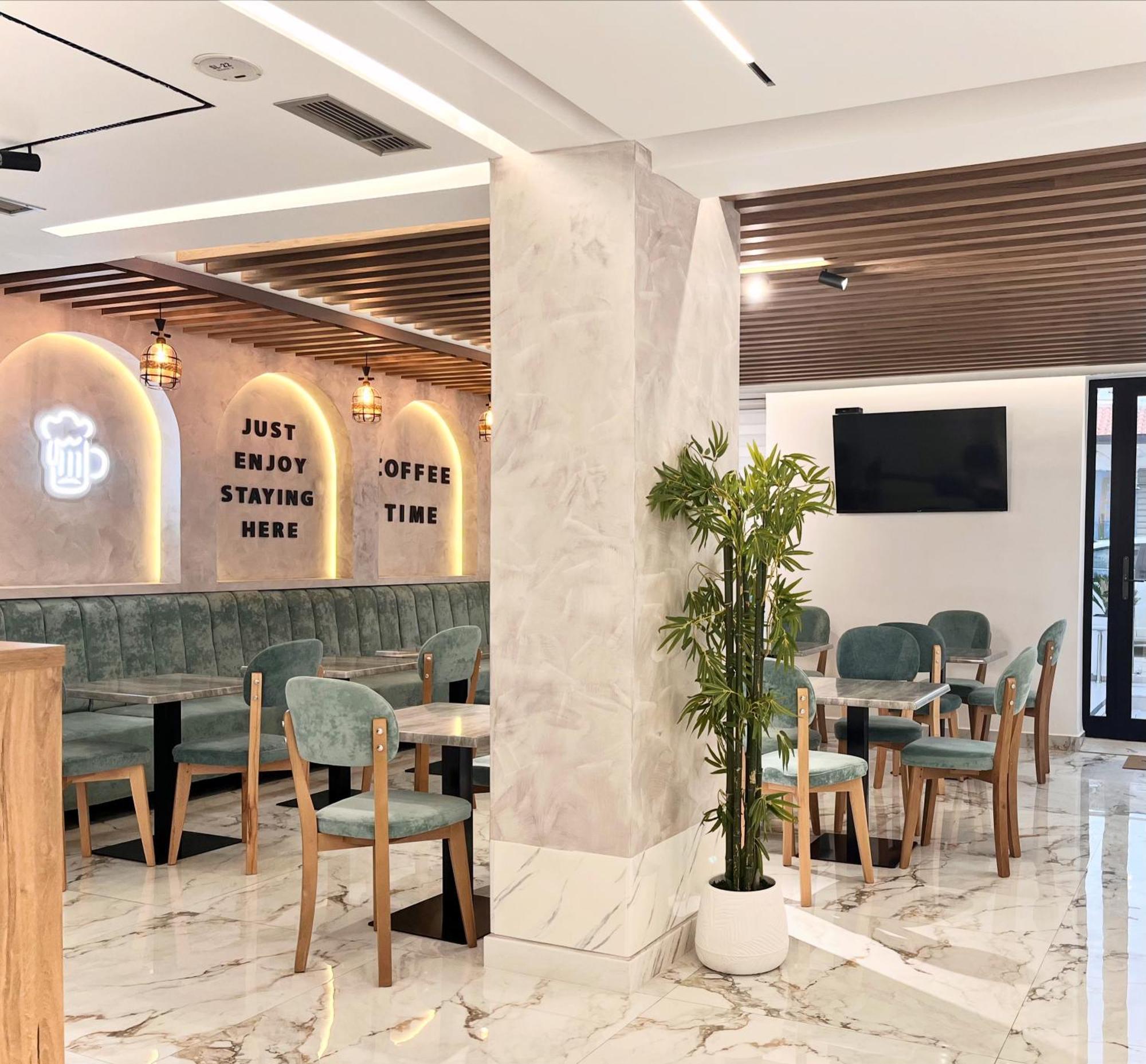 Mili Hotel 베라트 외부 사진