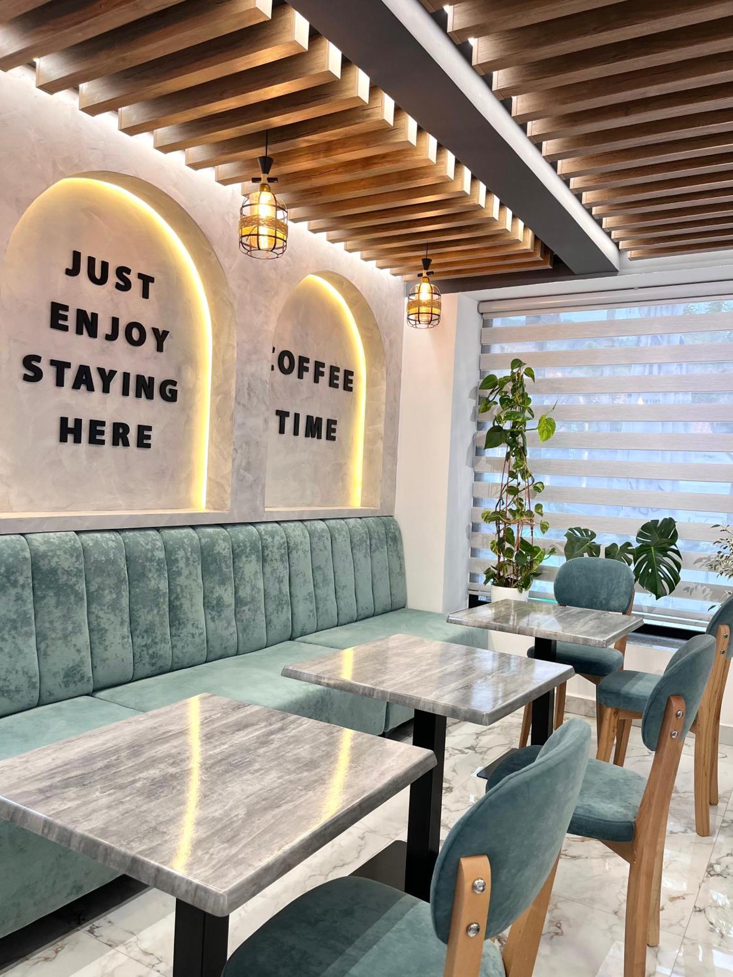 Mili Hotel 베라트 외부 사진
